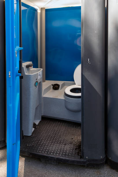 Best Restroom trailer rental cost  in Lookout Mountain, AL