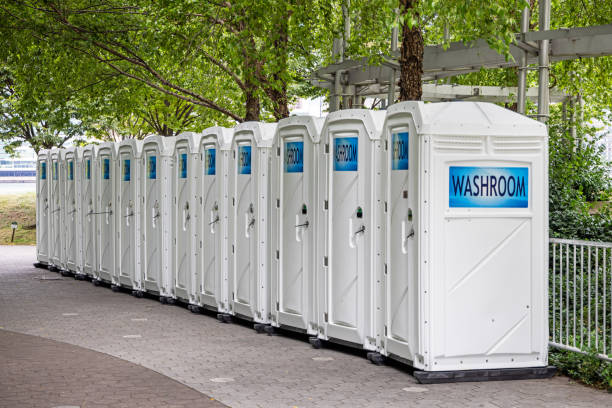 Best Porta potty rental near me  in Lookout Mountain, AL